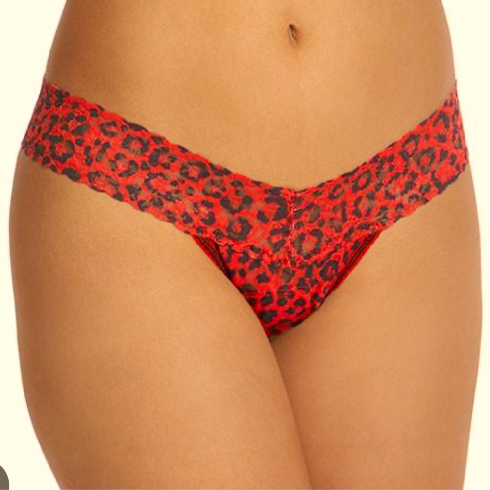 Hanky Panky NWT On the Prowl Low rise thong SZ 2-12